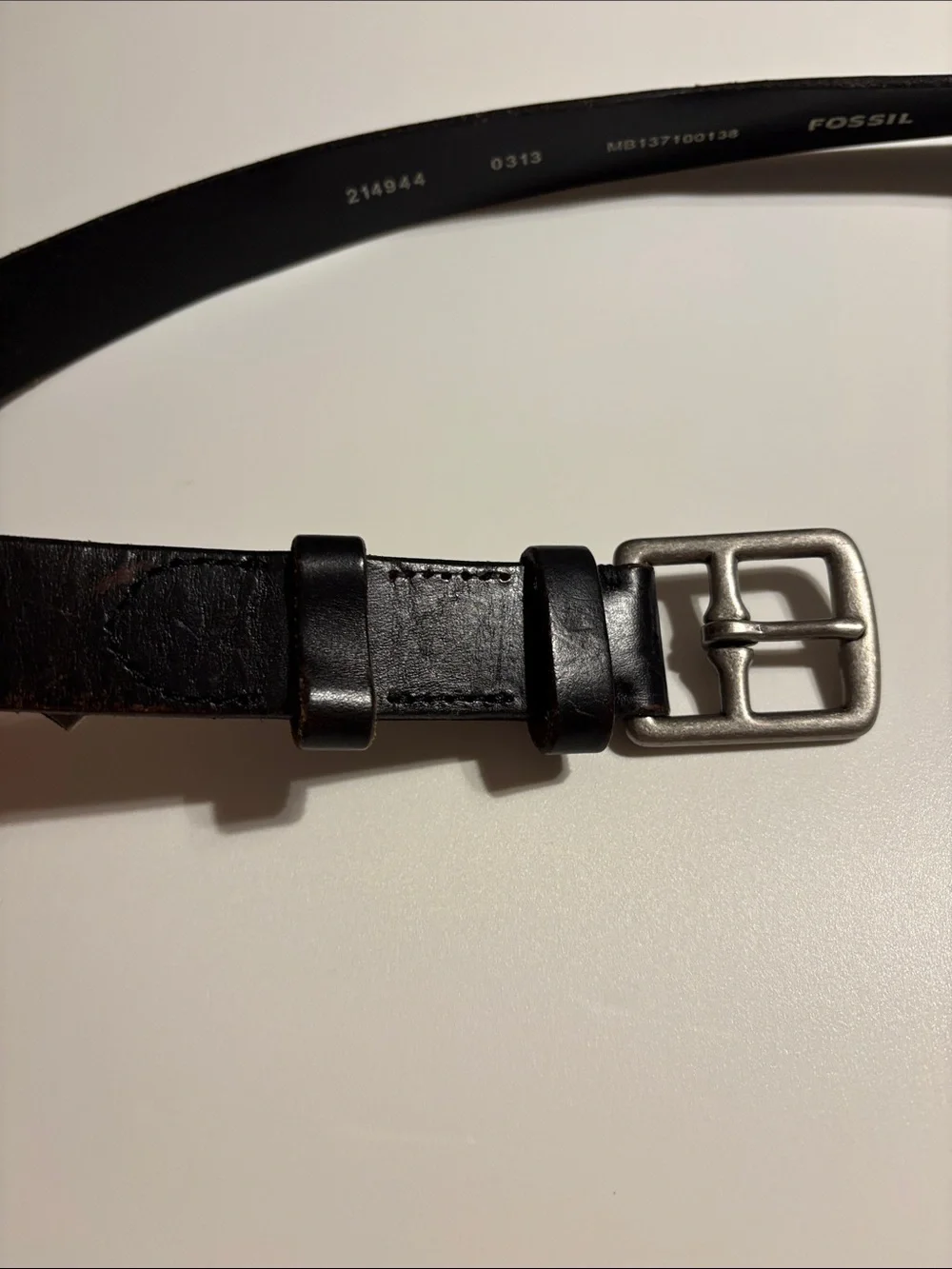 Fossil Men's Dark cowhide Leather Belt with Silver Buckle size 38 used